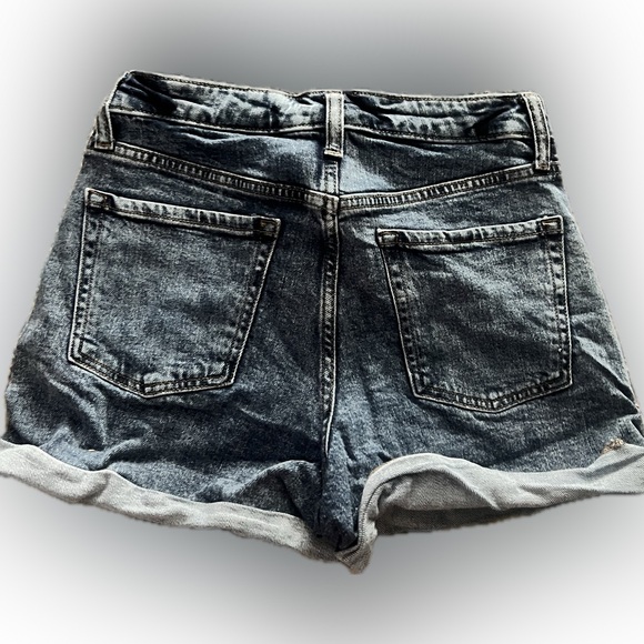 mid rise denim shorts - Picture 2 of 2